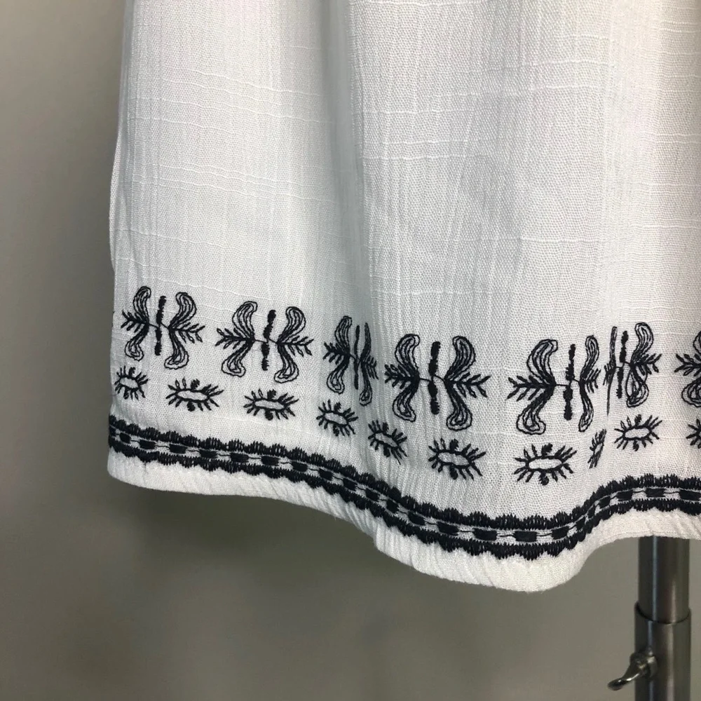 Lost + Wander El Sol White Embroider Skater Skirt, size Medium